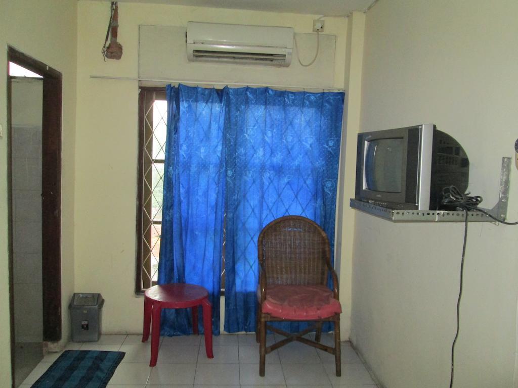 Sinderella Hotel Balikpapan  Zimmer foto